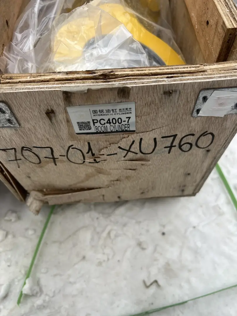 707-01-XU760 (3)